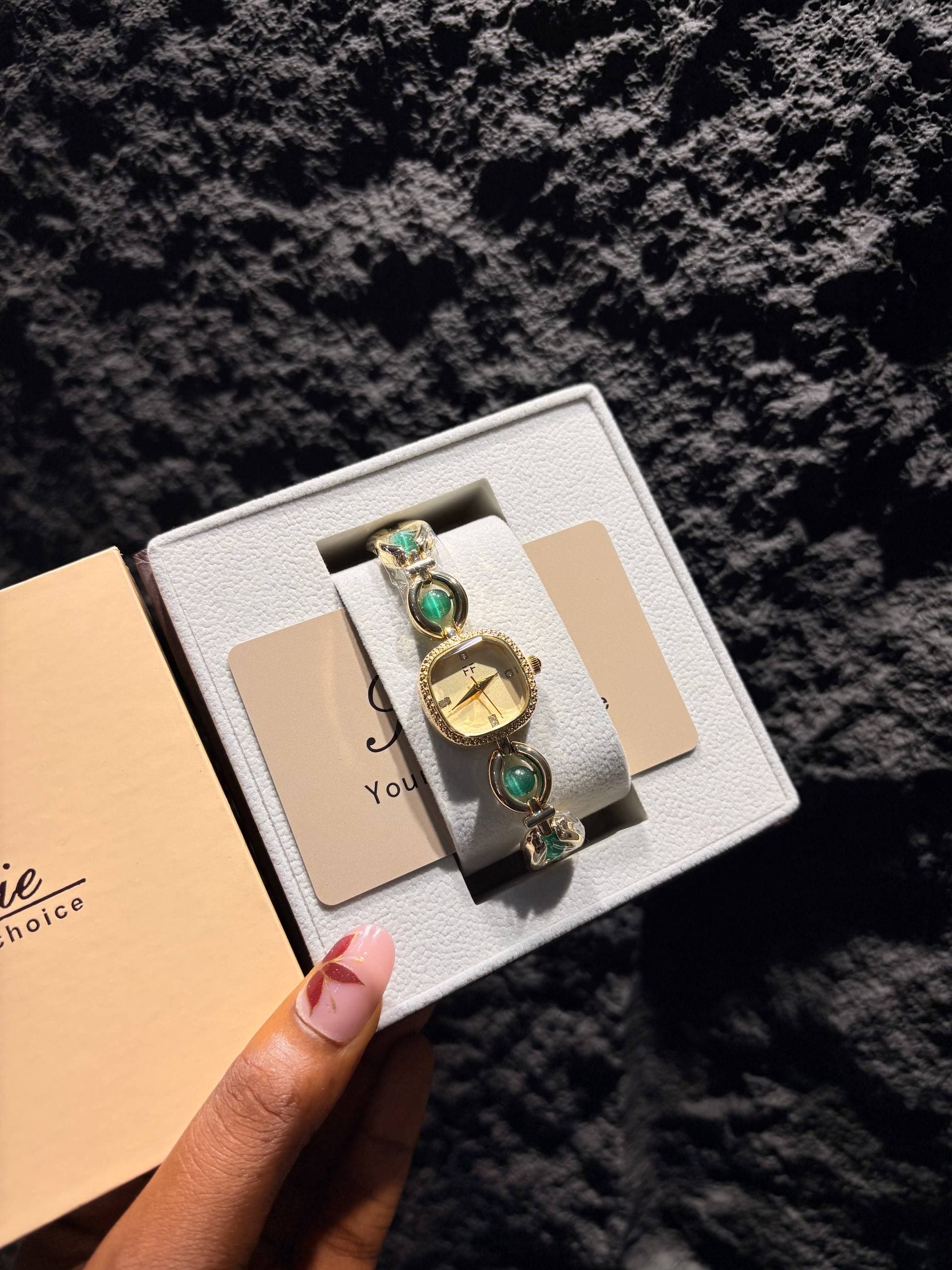 Classic Oval Watch